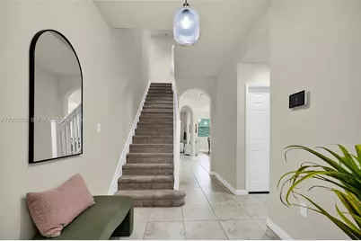 122 NE 27th Ave, Homestead, FL 33033 - Photo 13