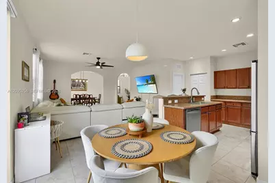 122 NE 27th Ave, Homestead, FL 33033 - Photo 25