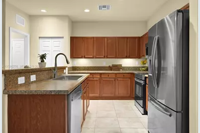 122 NE 27th Ave, Homestead, FL 33033 - Photo 27