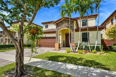122 NE 27th Ave, Homestead, FL 33033 - Photo 11