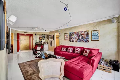 3000 Island Bl #2304, Aventura, FL 33160 - Photo 5