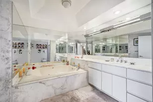 3000 Island Bl, Aventura, FL 33160 - Photo 21