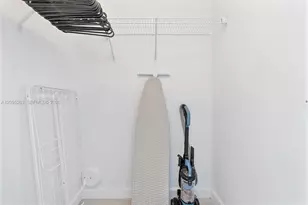 45 SW 9th St, Miami, FL 33130 - Photo 17