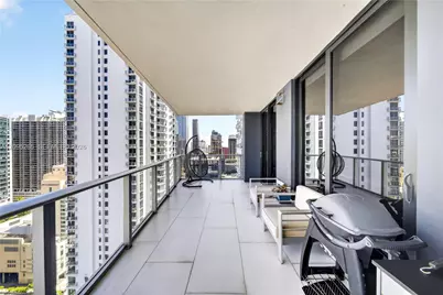 1010 Brickell Ave #2905, Miami, FL 33131 - Photo 21