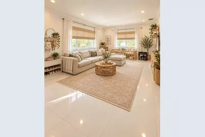 916 NE 10th St, Hallandale Beach, FL 33009 - Photo 1