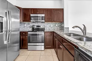 134 SE 28th Ter, Homestead, FL 33033 - Photo 9