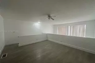 18111 NW 68th Ave, Hialeah, FL 33015 - Photo 7