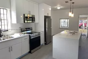 1840 NE 174th St, North Miami Beach, FL 33162 - Photo 3