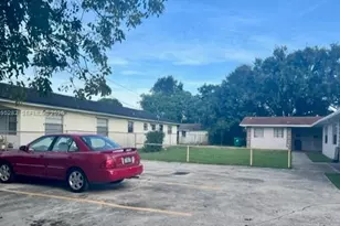2154 NW 61st St, Miami, FL 33142 - Photo 3