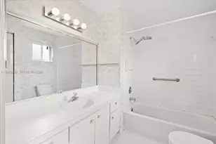 3554 W 80th St, Hialeah, FL 33018 - Photo 15