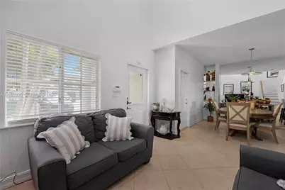 12913 SW 49th Ct, Miramar, FL 33027 - Photo 5
