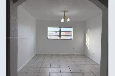 6130 W 19th Ave #309, Hialeah, FL 33012 - Photo 9