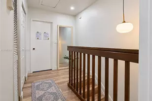 1046 NW 107th Ave, Pembroke Pines, FL 33026 - Photo 15