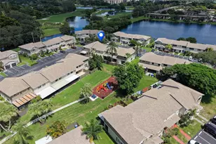 1046 NW 107th Ave, Pembroke Pines, FL 33026 - Photo 27
