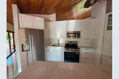 10204 SW 96th Ct, Miami, FL 33176 - Photo 27