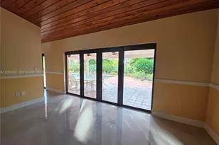 10204 SW 96th Ct, Miami, FL 33176 - Photo 17