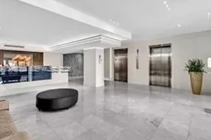 6423 Collins Ave, Miami Beach, FL 33141 - Photo 27