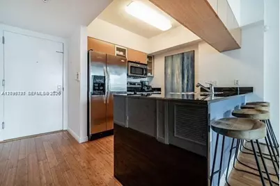 1750 N Bayshore Dr #5505, Miami, FL 33132 - Photo 3