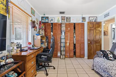 9971 SW 197th St, Cutler Bay, FL 33157 - Photo 15