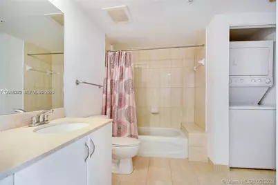 1750 N Bayshore Dr #4609, Miami, FL 33132 - Photo 5
