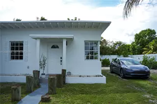 11720 NW 5th Ave, Miami, FL 33168 - Photo 3