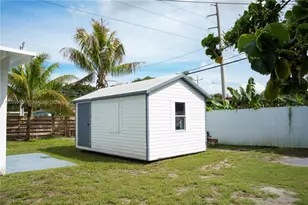 11720 NW 5th Ave, Miami, FL 33168 - Photo 25