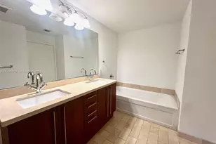 1111 SW 1st Ave, Miami, FL 33130 - Photo 9