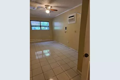 1957 NE 177th St #1, North Miami Beach, FL 33162 - Photo 15