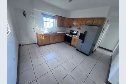 1995 NE 167th St #1, North Miami Beach, FL 33162 - Photo 1