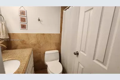 7441 Wayne Ave #8Q, Miami Beach, FL 33141 - Photo 17