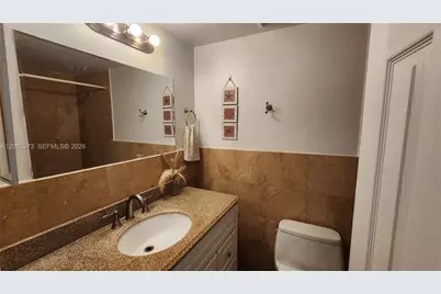 7441 Wayne Ave #8Q, Miami Beach, FL 33141 - Photo 15