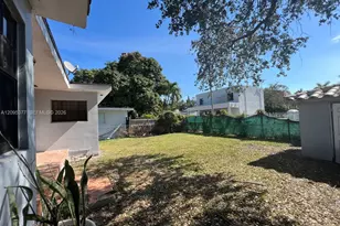 570 NW 41st St, Miami, FL 33127 - Photo 15