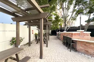 1865 Brickell Ave, Miami, FL 33129 - Photo 29