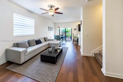 8837 NW 102nd Ct, Doral, FL 33178 - Photo 5