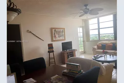 1351 NE Miami Gardens Dr #PH11E, Miami, FL 33179 - Photo 5