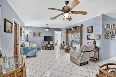 7140 Meade St, Hollywood, FL 33024 - Photo 7