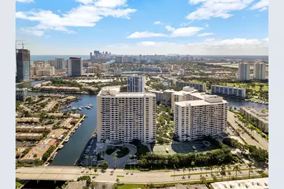 600 Three Islands Blvd #420, Hallandale Beach, FL 33009 - Photo 27