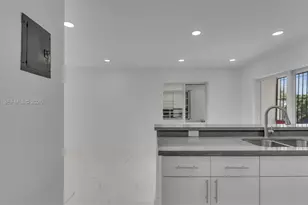 2623 NW 24th St, Miami, FL 33142 - Photo 15