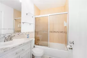 5445 Collins Ave, Miami Beach, FL 33140 - Photo 23