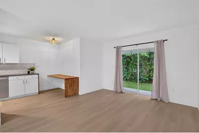 8825 Harding Ave, Surfside, FL 33154 - Photo 27