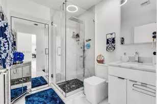 8441 NW 163rd Terrace, Miami Lakes, FL 33016 - Photo 19