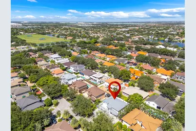 8441 NW 163rd Ter, Miami Lakes, FL 33016 - Photo 5