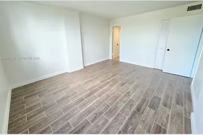 108 Royal Park Dr #2H, Oakland Park, FL 33309 - Photo 23