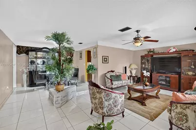 8508 Long Acre Dr, Miramar, FL 33025 - Photo 7