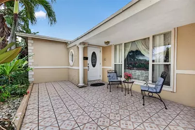 8508 Long Acre Dr, Miramar, FL 33025 - Photo 5