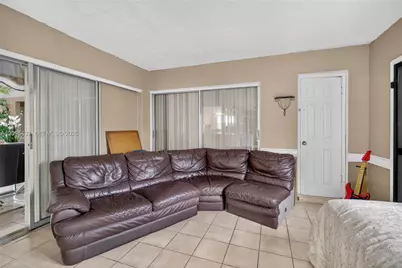 8508 Long Acre Dr, Miramar, FL 33025 - Photo 35