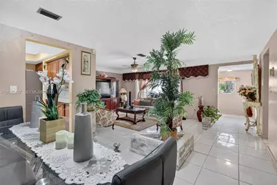 8508 Long Acre Dr, Miramar, FL 33025 - Photo 13