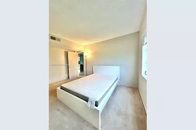 2900 N Palm Aire Dr #210, Pompano Beach, FL 33069 - Photo 7