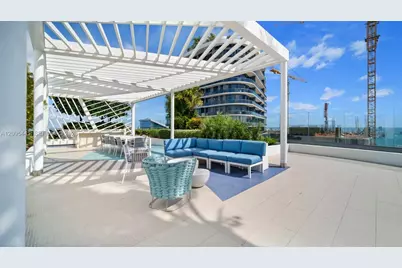 45 SW 9th St #3807, Miami, FL 33130 - Photo 31