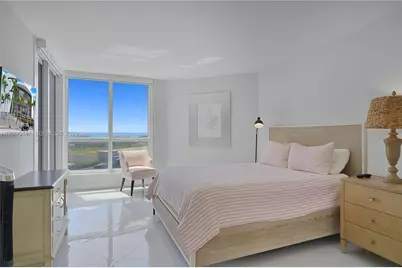 [Address not provided], Miami Beach, FL 33141 - Photo 17